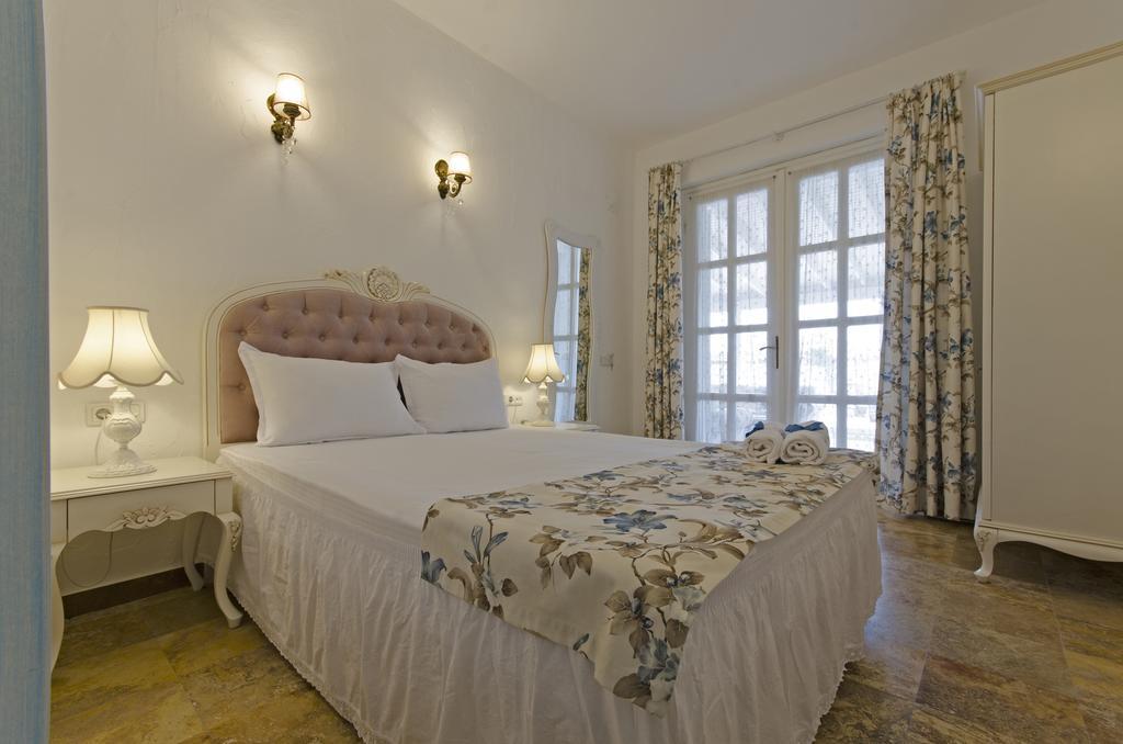 Alacati Roka Hotel Exterior photo